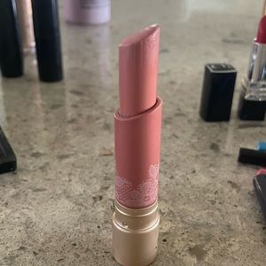 Too Faced Lipstick